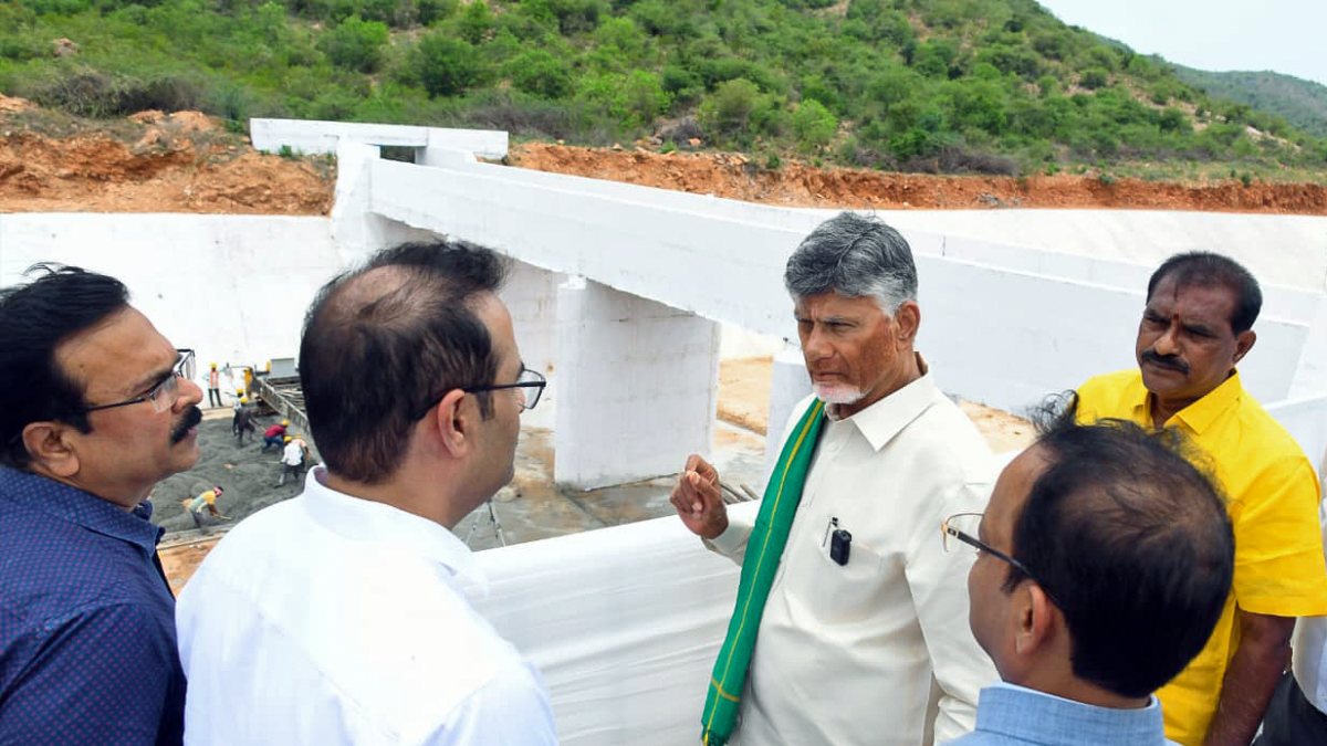 Andhra CM Naidu visits Veligonda feeder canal project