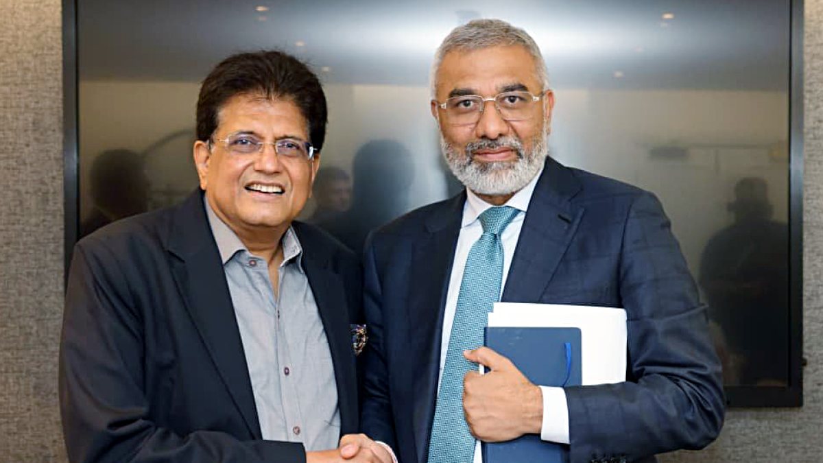 Union Minister Piyush Goyal meets Group CEO of GEDU Global Education Dr…