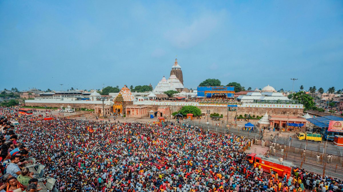 Devotees throng Jagannath Dham for Snana Yatra in Puri