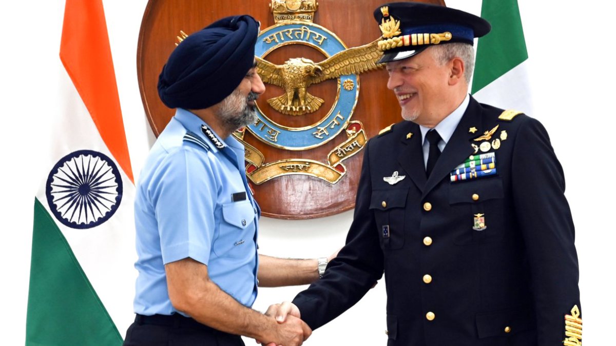 Italian Air Force chief meets Indian counterpart in New Delhi