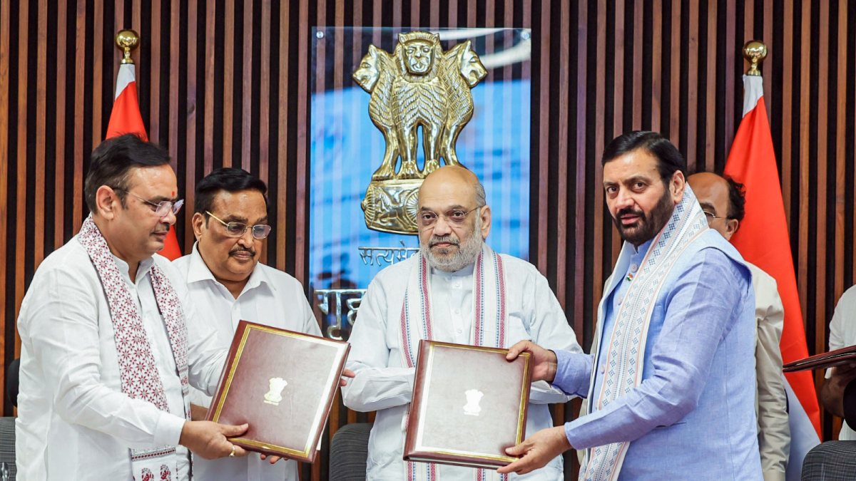 Amit Shah witnesses MoU exchange for Yamuna Water Project