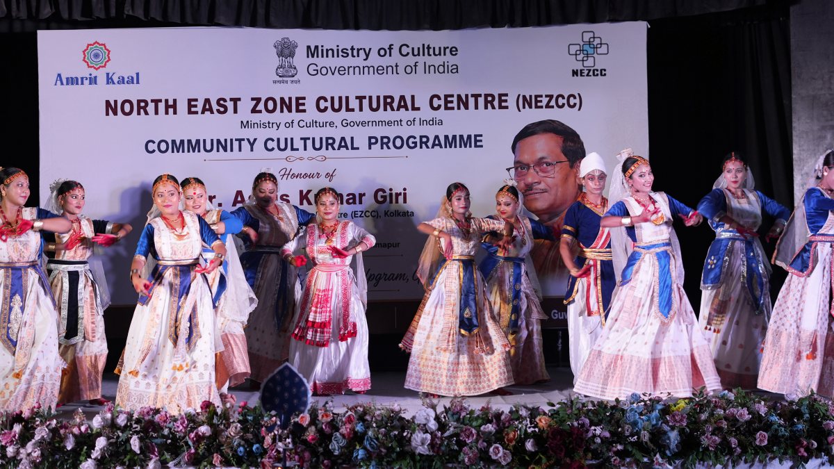 Artists perform at folk and tribal art festival in Guwahati