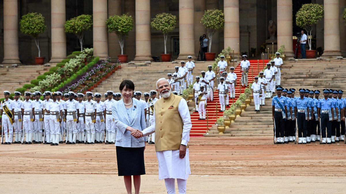 Modi welcomes Japan PM Takaichi at Rashtrapati Bhavan