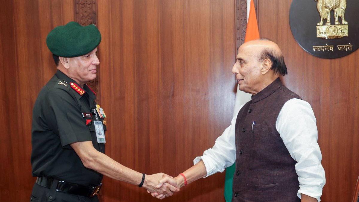 Army chief General Dhiraj Seth meets Defence Minister Rajnath Singh