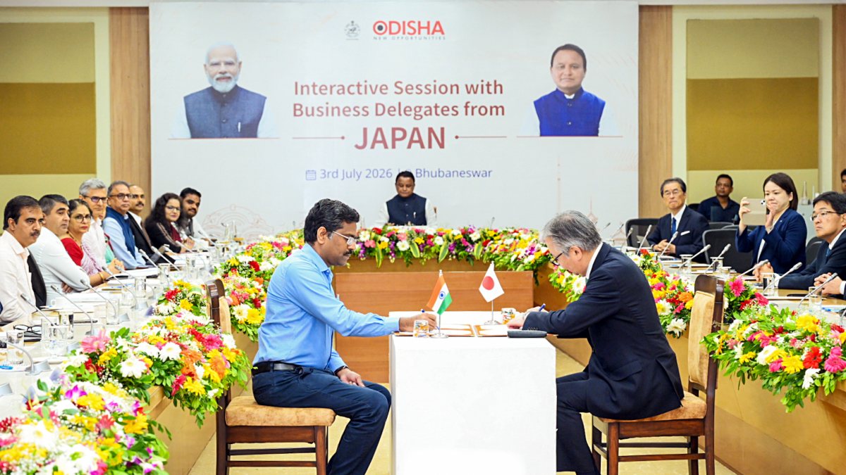 Odisha CM Majhi witnesses MoUs signing with Japan delegates