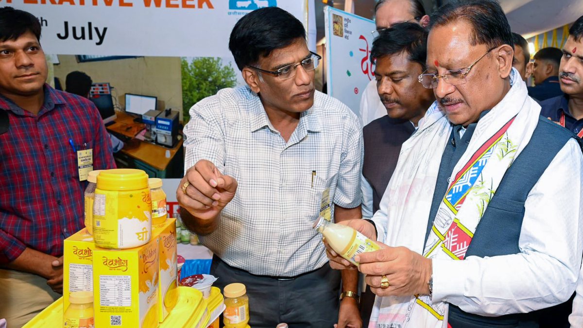 Chhattisgarh CM explores cooperative conference during Cooperative Week