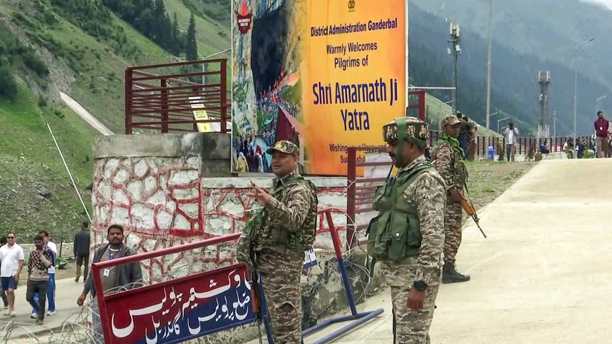 Security personnel guard Amarnath Yatra at Baltal base camp