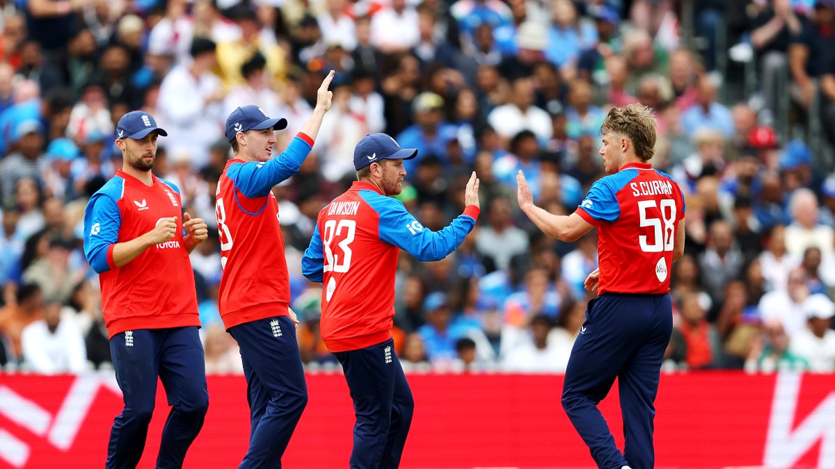 Sam Curran celebrates after dismissing Ishan Kishan in 2nd T20I