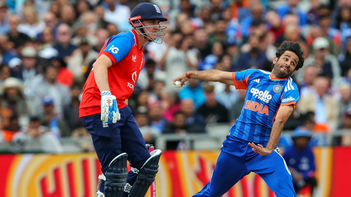 Ravi Bishnoi bowls during 2nd T20I against England in Manchester