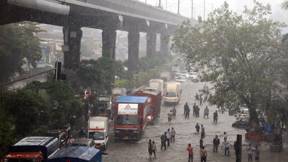 Mumbai's Sakinaka sees waterlogging after heavy rain