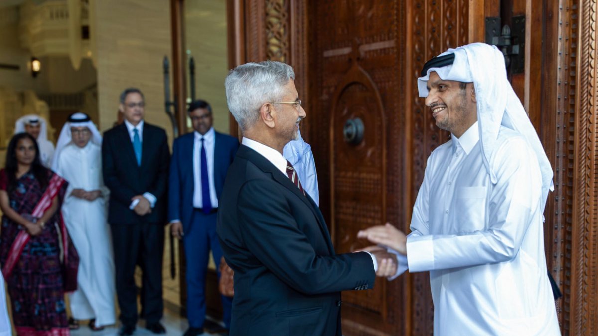 Jaishankar meets Qatar PM in Doha