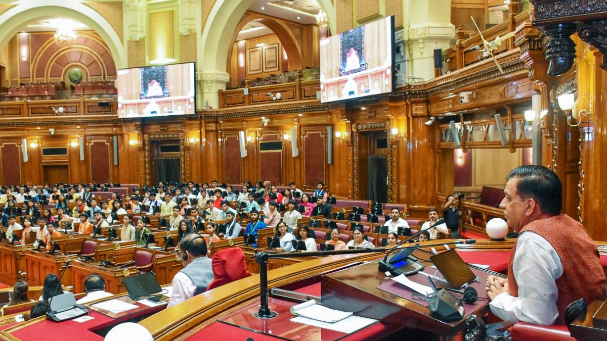 Satish Mahana opens Young India Parliament 2026 in Lucknow