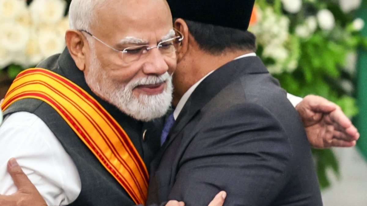 Modi shares warm embrace with Indonesia's President Prabowo in Jakarta
