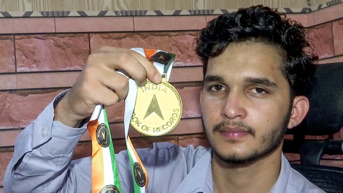 Young entrepreneur from J&K border area wins global AI startup award