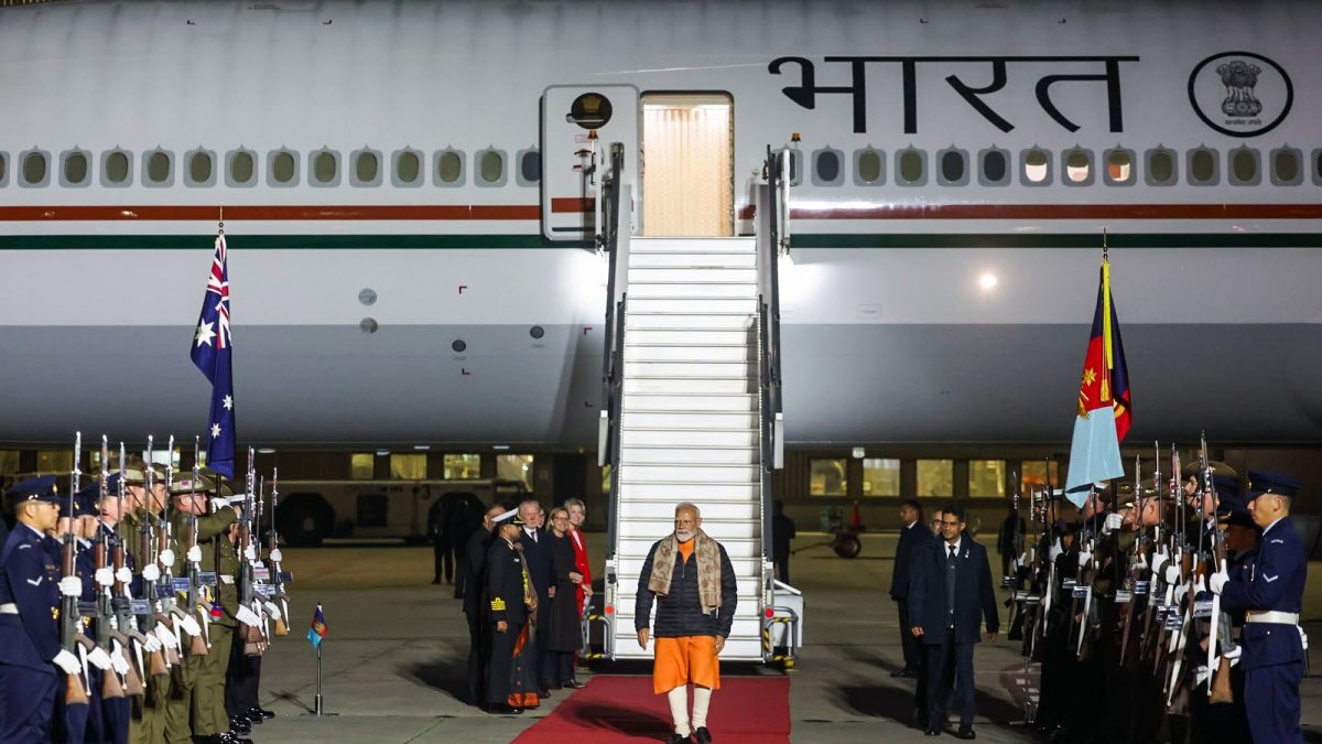 Modi receives ceremonial welcome in Melbourne