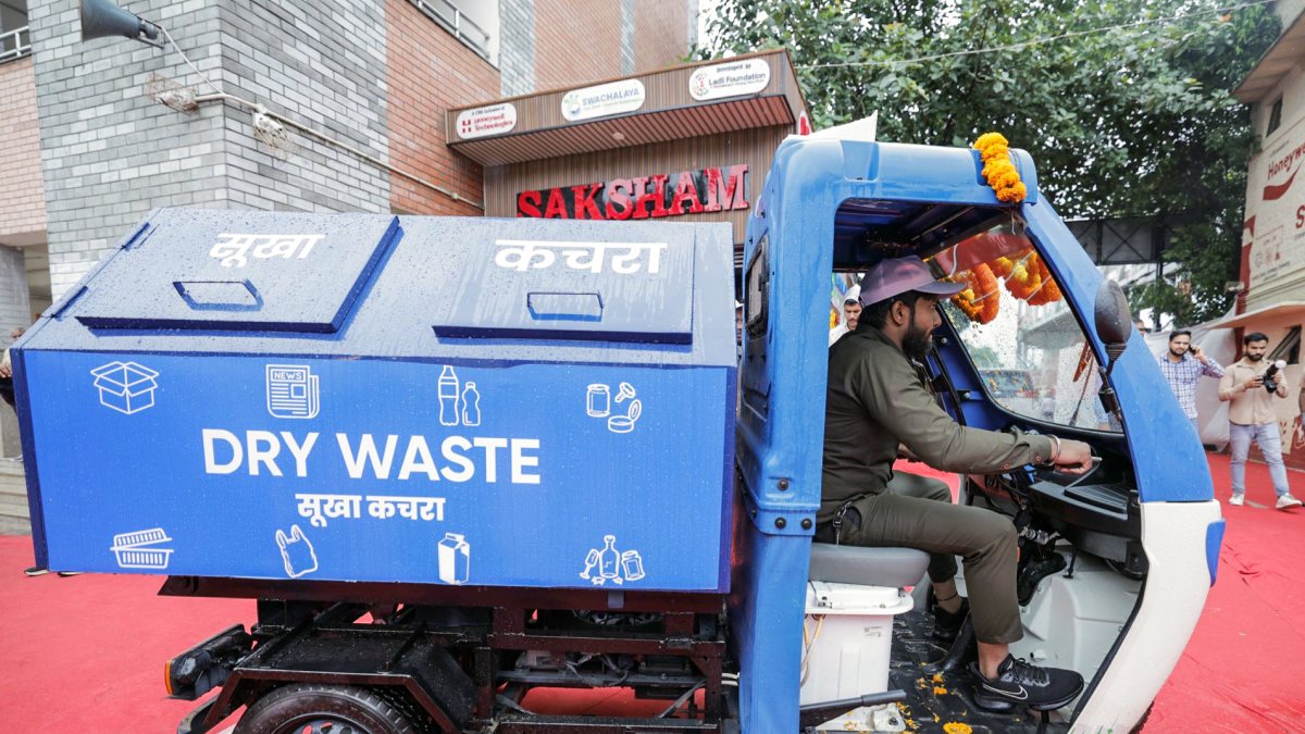 Delhi CM Rekha Gupta flags off electric waste collection vehicle