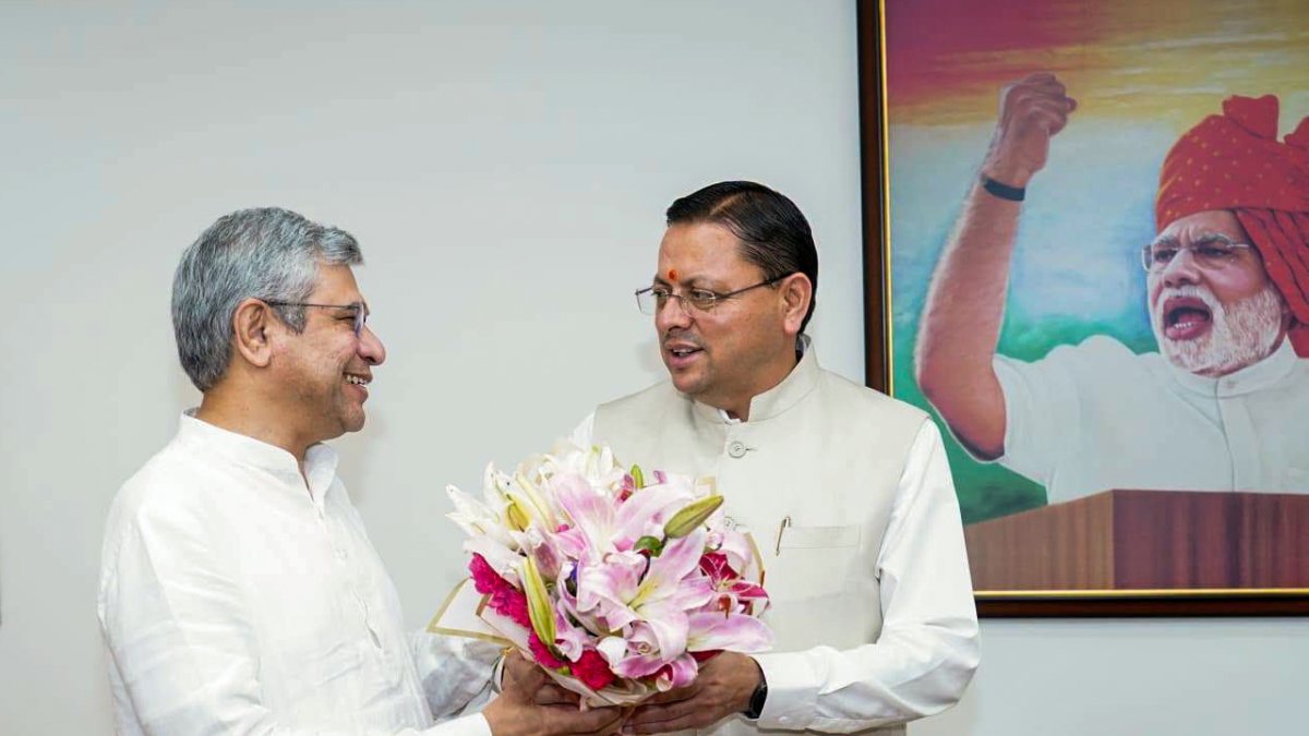 Uttarakhand CM Dhami meets Railways Minister Vaishnaw in Delhi