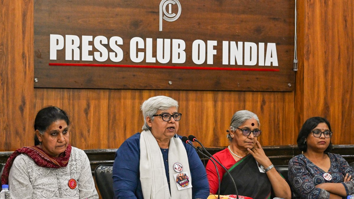 Women's rights activists demand 33% reservation without census link