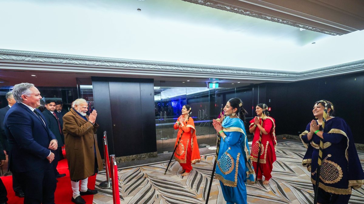 Modi witnesses Indian community welcome in Auckland