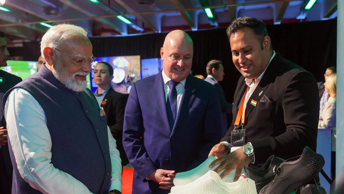 Prime Minister Narendra Modi with New Zealand Prime Minister Christopher Luxon…