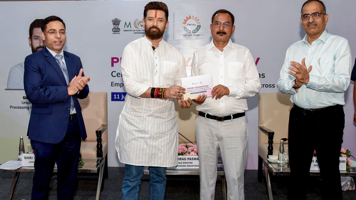 Chirag Paswan celebrates 2 lakh loans approved under PMFME scheme