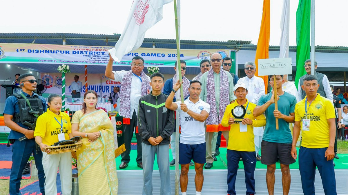 Manipur CM attends Bishnupur District Olympic Games closing ceremony