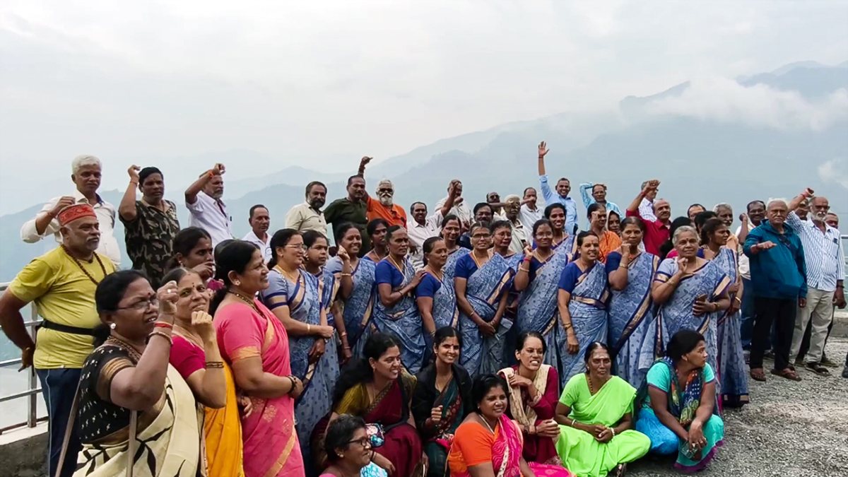 Chenab bridge draws Amarnath pilgrims in Reasi