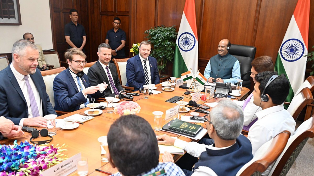 Om Birla meets New Zealand minister Mark Patterson in Delhi