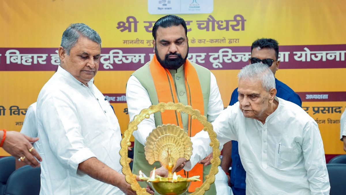 Bihar CM launches heli tourism and air tourism scheme