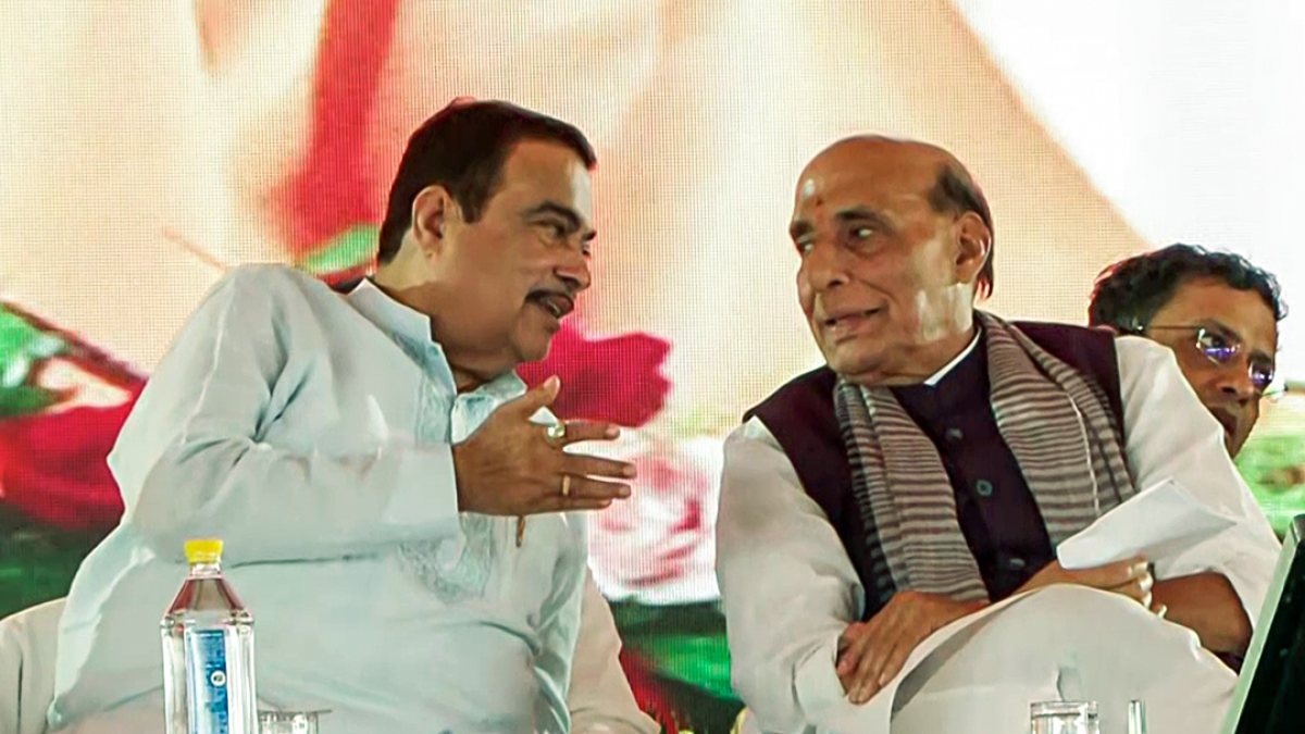 Rajnath Singh and Nitin Gadkari inaugurate Kanpur-Lucknow Expressway