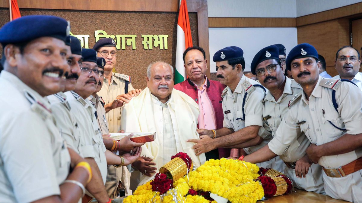 Madhya Pradesh assembly speaker greeted as employee promotions begin