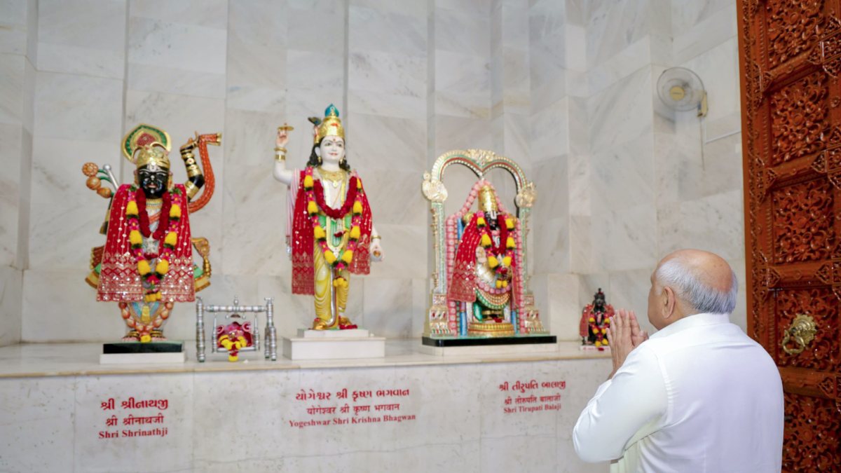 Gujarat CM Bhupendra Patel offers prayers at Adalaj Trimandir on birthday