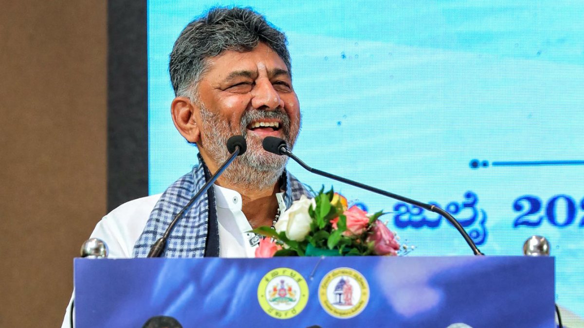 Karnataka CM Shivakumar meets apartment reps over new bill