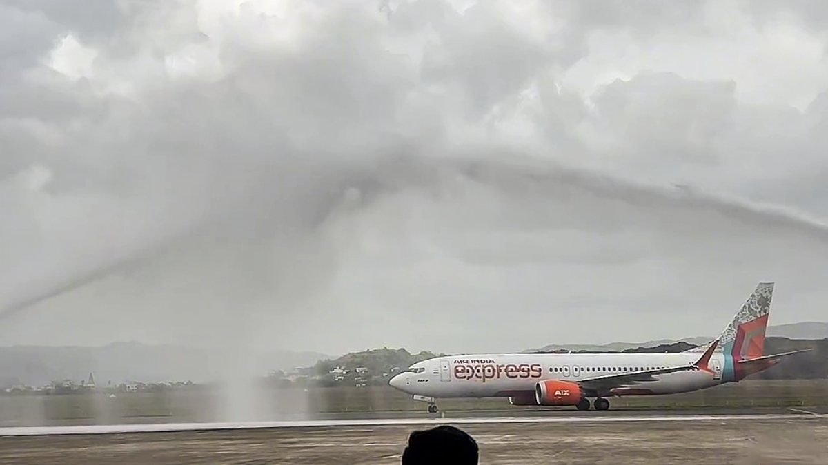 Navi Mumbai airport welcomes first international flight with water salute