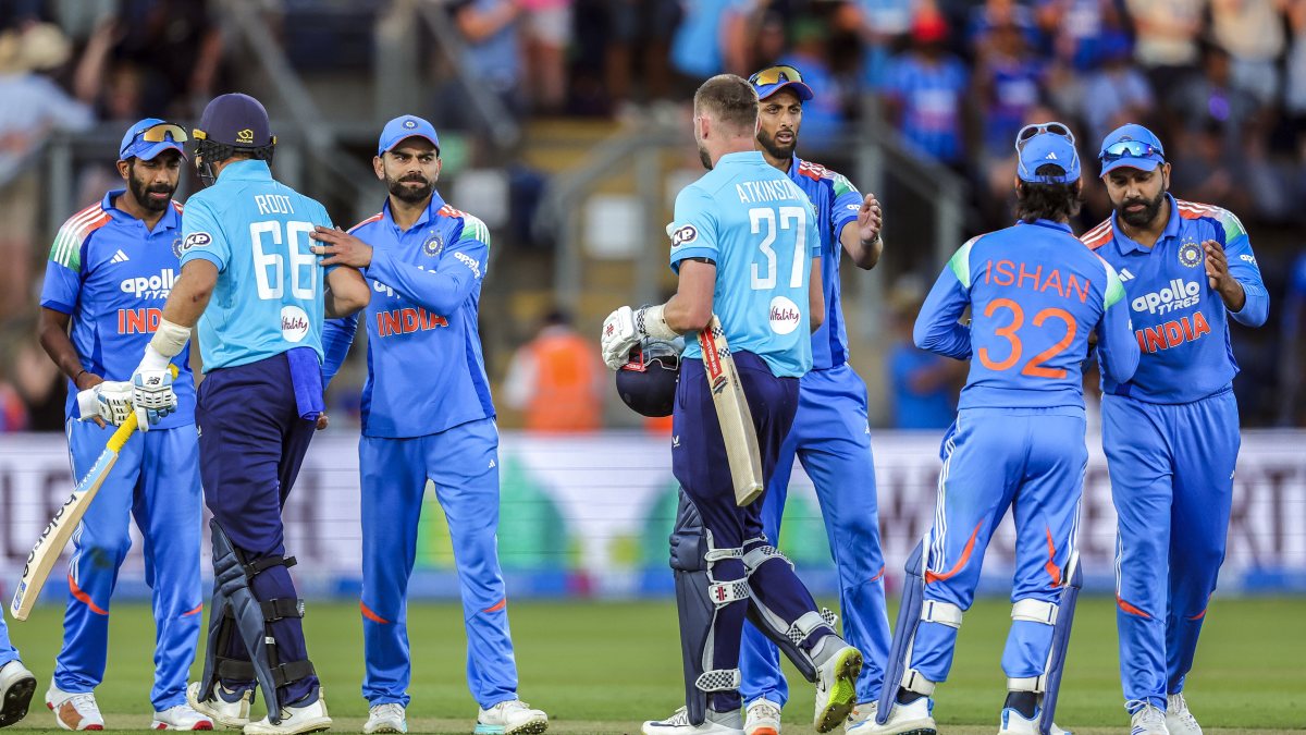 Indian squad greets England's Root and Atkinson after 2nd ODI