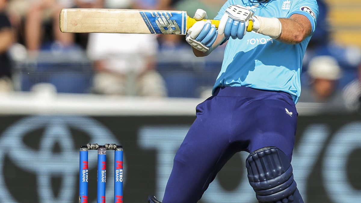 Joe Root plays a shot during 2nd ODI in Cardiff
