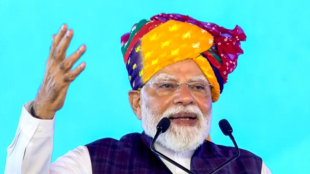 Modi launches development projects at Jind rally