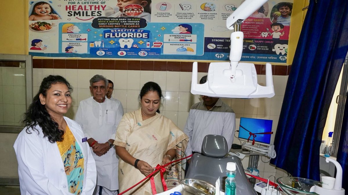 Delhi CM Rekha Gupta inaugurates 45 Ayushman Jan Arogya Mandirs