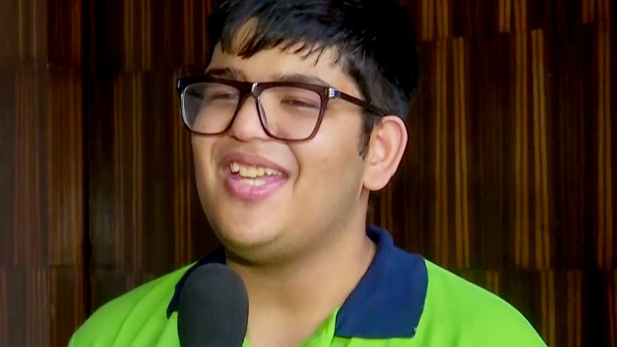 NEET UG 2026 AIR 2 holder Panshul Bansal meets media in Delhi