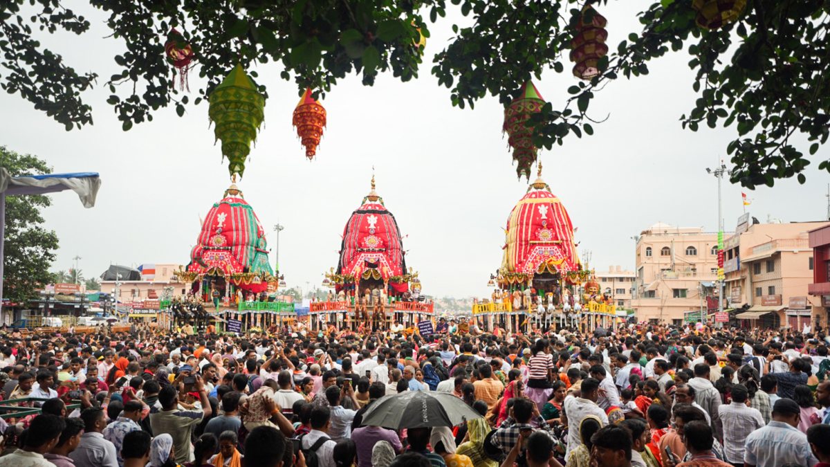 Devotees throng Shree Gundicha Temple in Puri for prayers