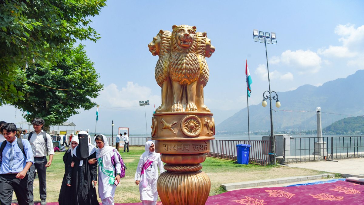 Replica of Ashoka's Lion Capital displayed at Srinagar book fest