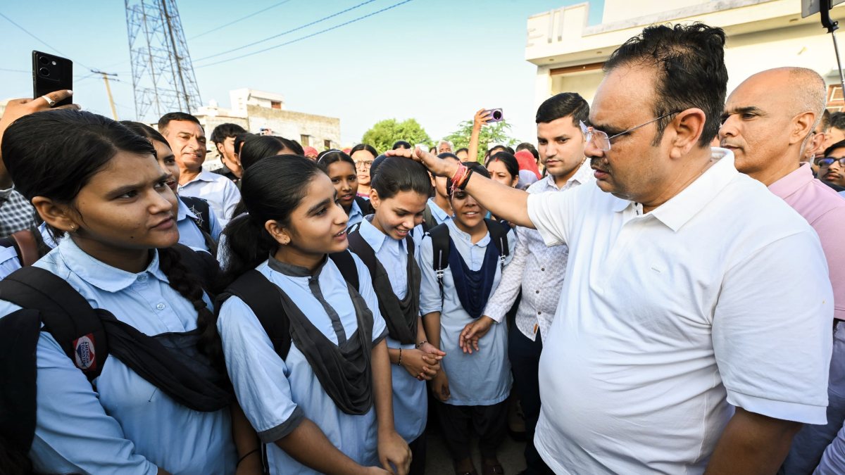 Rajasthan CM Bhajan Lal Sharma interacts with students in Nagaur