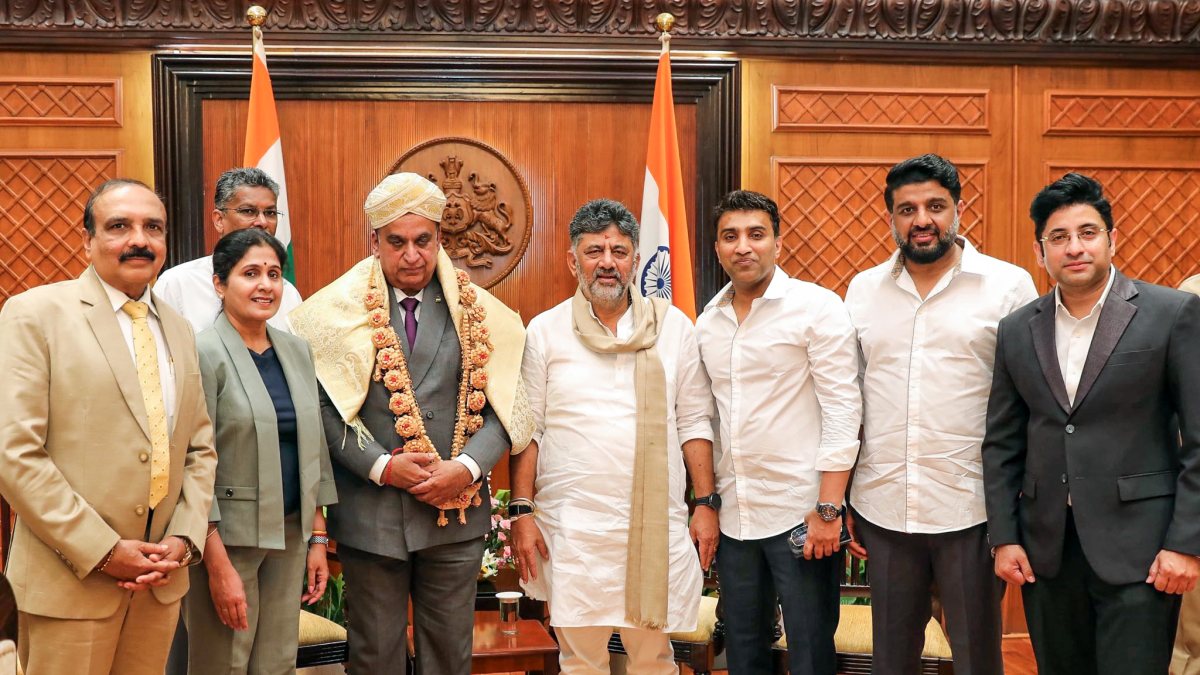 Karnataka CM Shivakumar meets Mauritius minister in Bengaluru