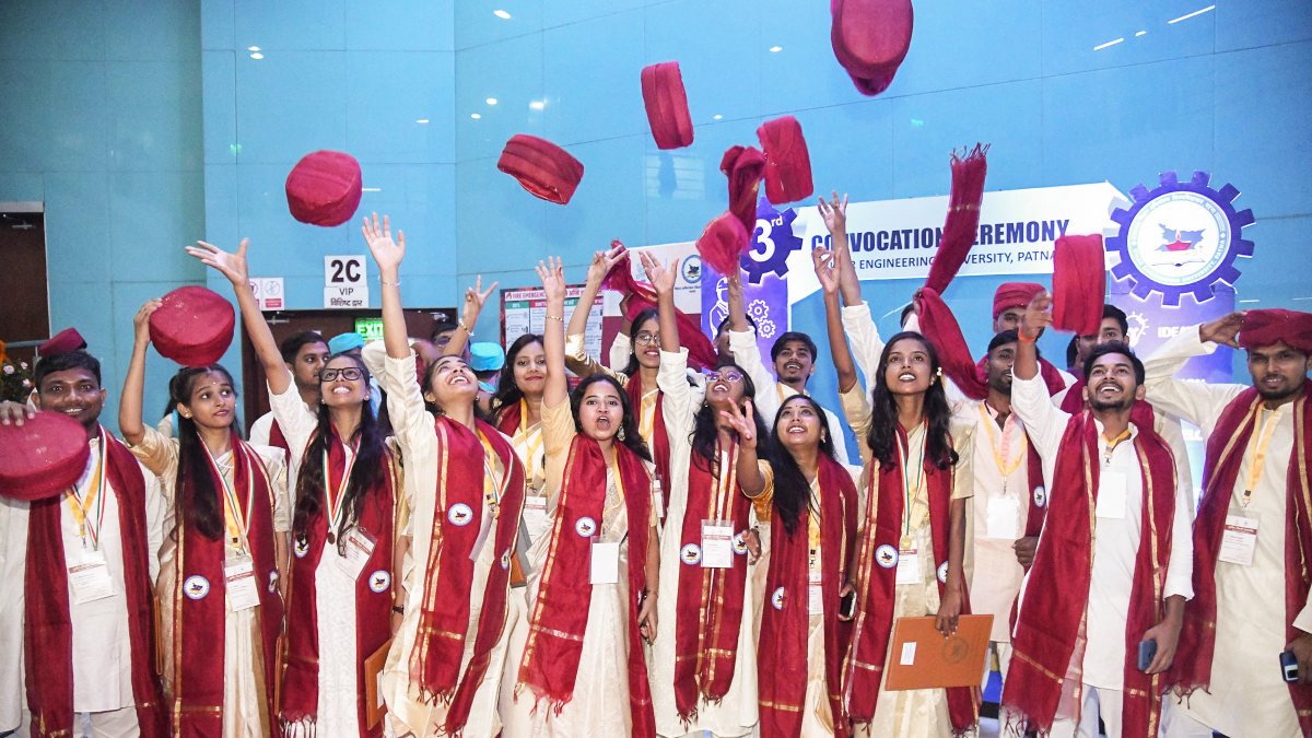 Students celebrate at Bihar Engineering University convocation in Patna