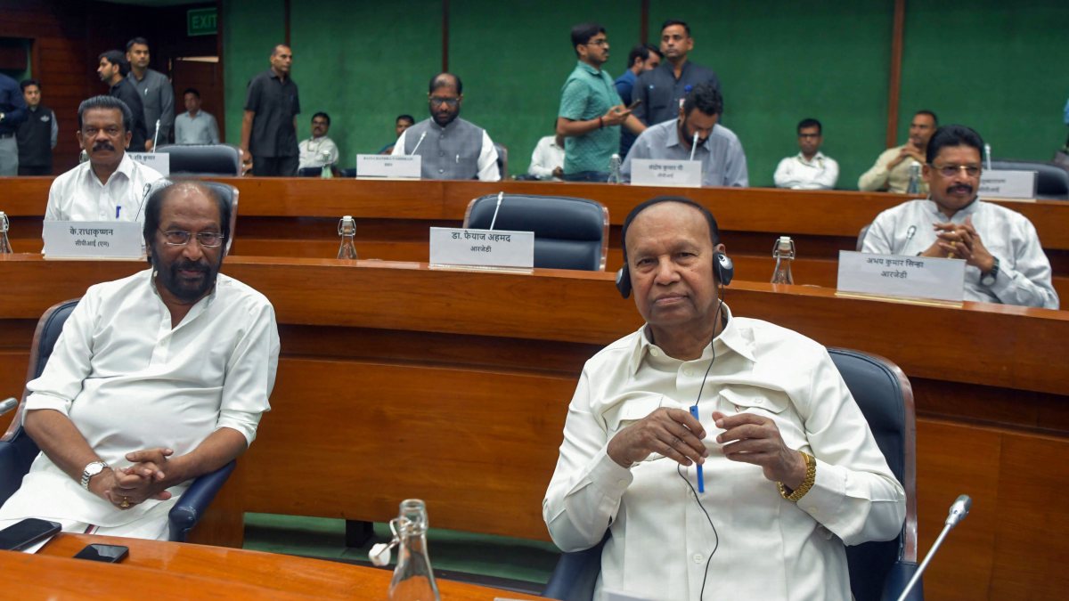 DMK MPs attend all-party meeting ahead of monsoon session