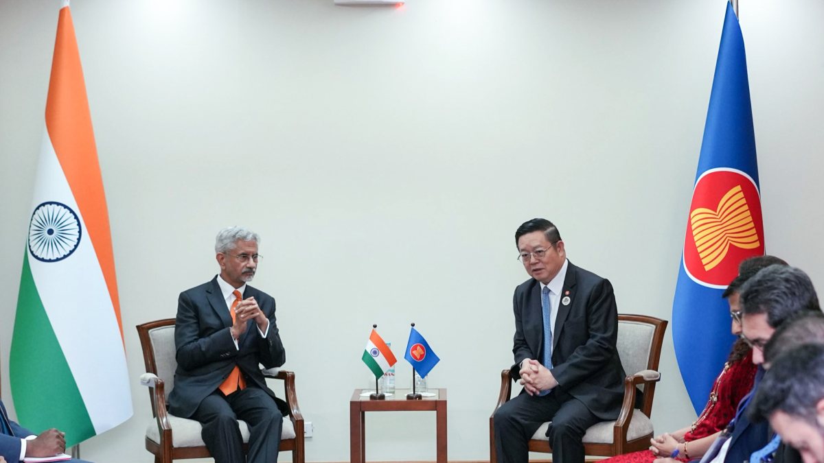 Jaishankar meets ASEAN secretary-general in Manila