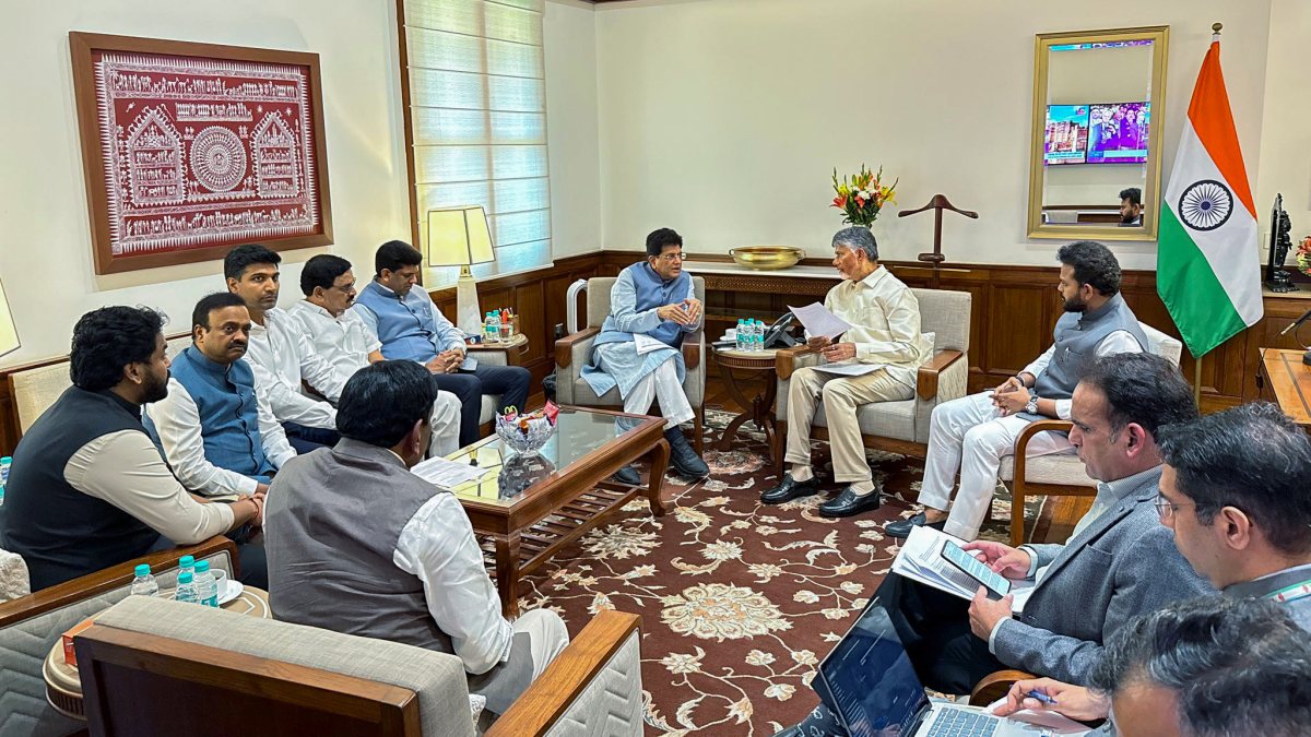 Piyush Goyal meets Andhra CM Chandrababu Naidu in Delhi