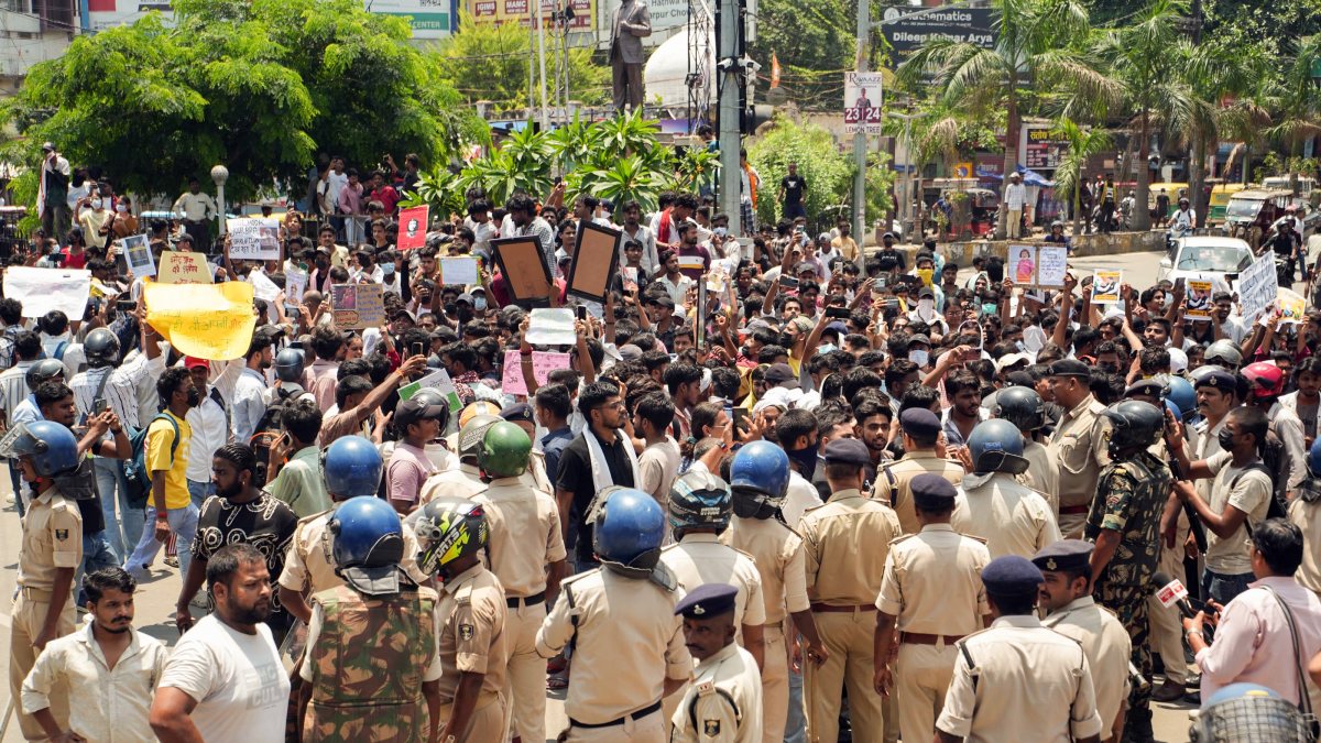 Protestors during a 'Bihar Bandh' protest demanding the resignation of Union…