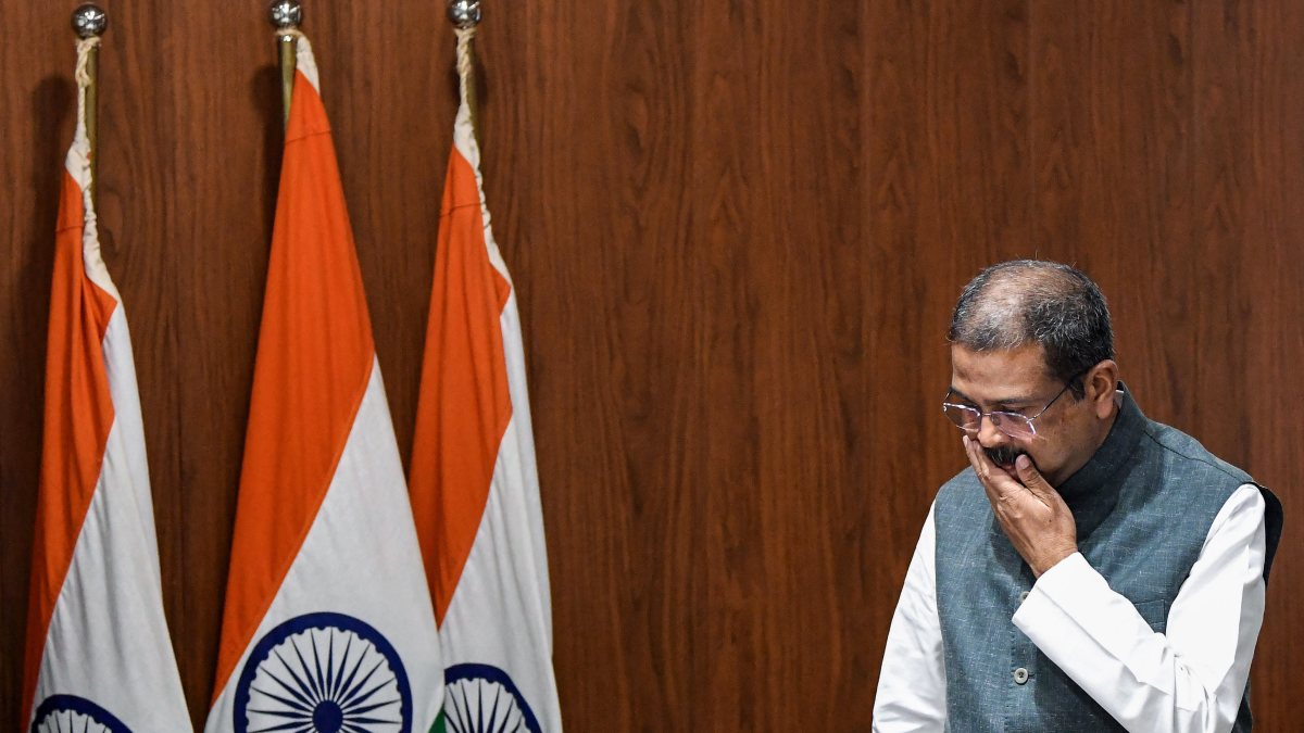 [File Photo] Union Minister Dharmendra Pradhan officially resigns from his post…