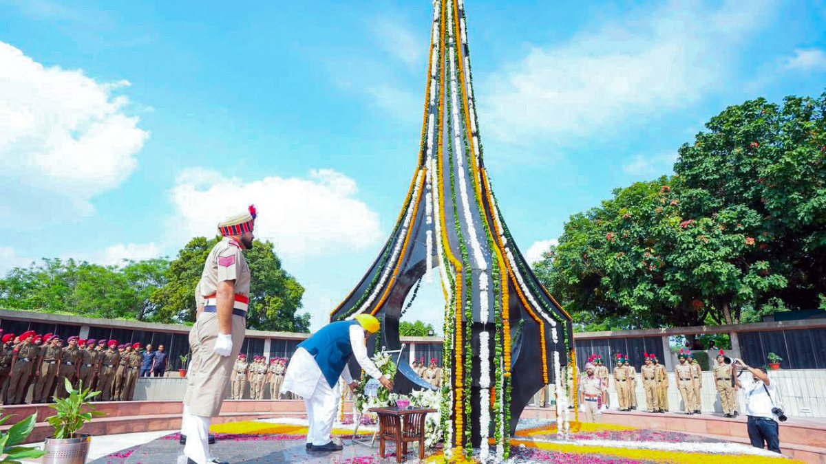 Punjab Chief Minister Bhagwant Mann lays a wreath to pay tribute to the…